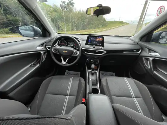 CHEVROLET-TRACKER-2024