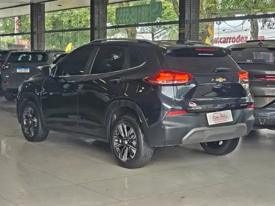 CHEVROLET-TRACKER-2024