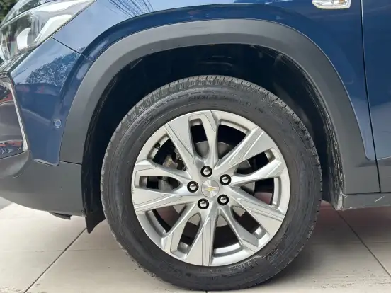 CHEVROLET-TRACKER-2024