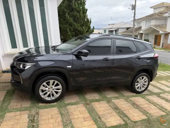 CHEVROLET-TRACKER-2024