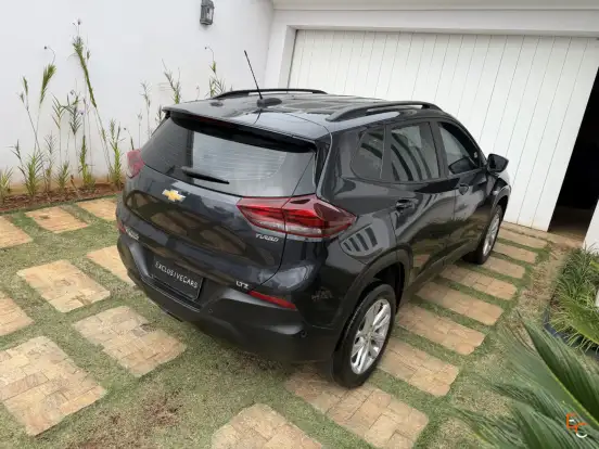 CHEVROLET-TRACKER-2024