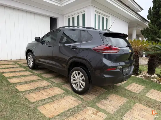 CHEVROLET-TRACKER-2024