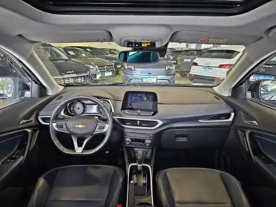 CHEVROLET-TRACKER-2024