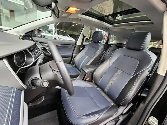 CHEVROLET-TRACKER-2024
