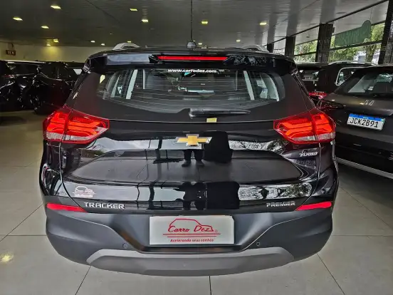 CHEVROLET-TRACKER-2024