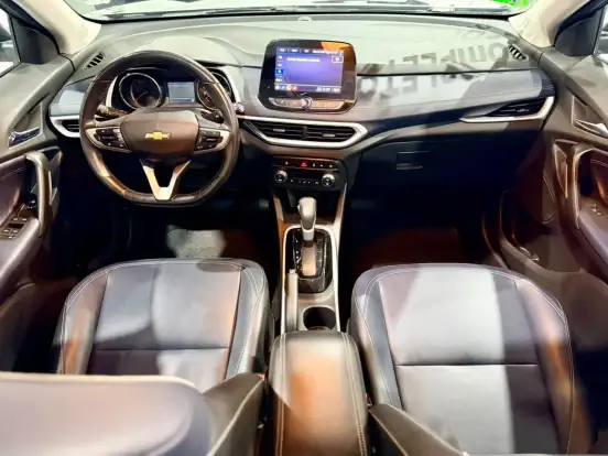 CHEVROLET-TRACKER-2023