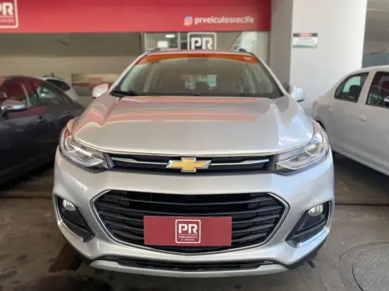 CHEVROLET-TRACKER-2017