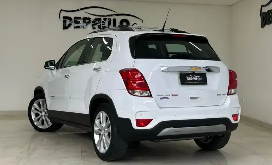 CHEVROLET-TRACKER-2018