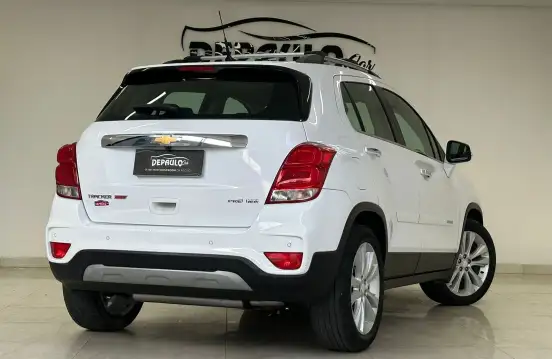 CHEVROLET-TRACKER-2018