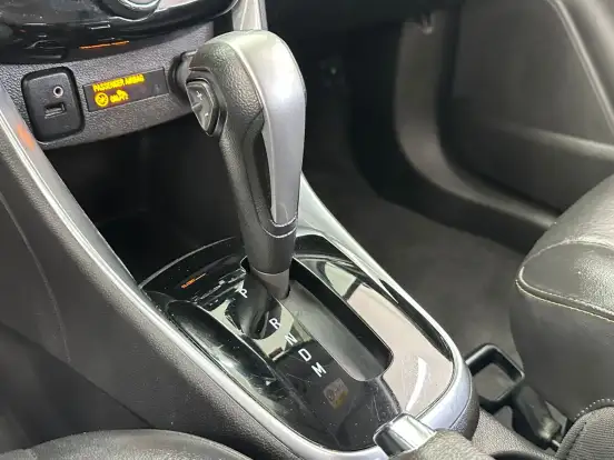 CHEVROLET-TRACKER-2018