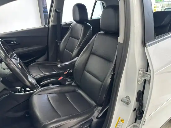 CHEVROLET-TRACKER-2018