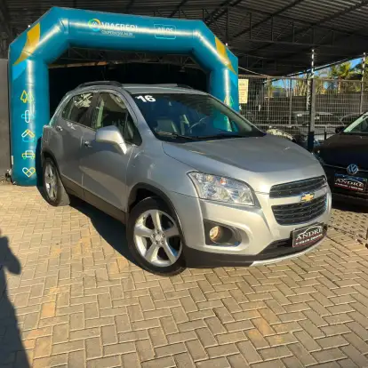 CHEVROLET-TRACKER-2016