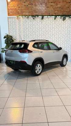 CHEVROLET-TRACKER-2022