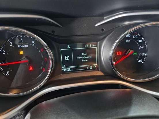 CHEVROLET-TRACKER-2022