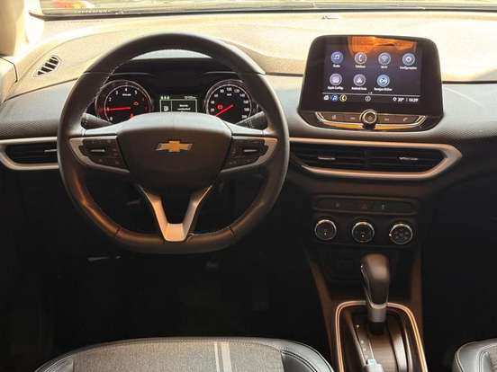 CHEVROLET-TRACKER-2023