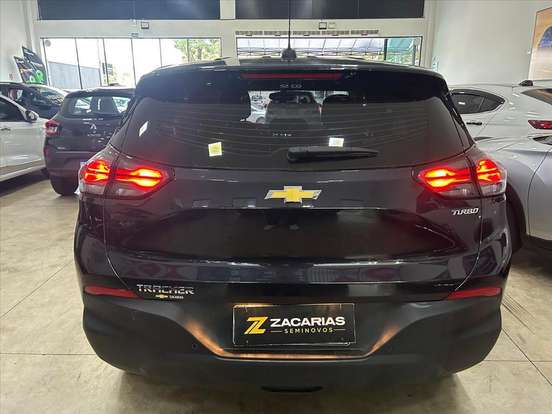 CHEVROLET-TRACKER-2025