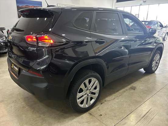 CHEVROLET-TRACKER-2025