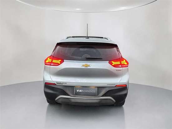 CHEVROLET-TRACKER-2022