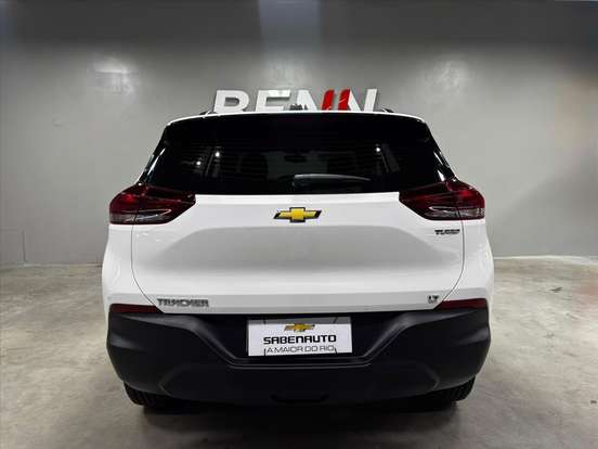 CHEVROLET-TRACKER-2024