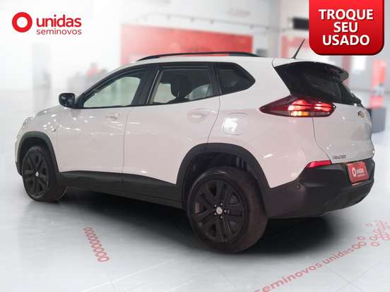 CHEVROLET-TRACKER-2023
