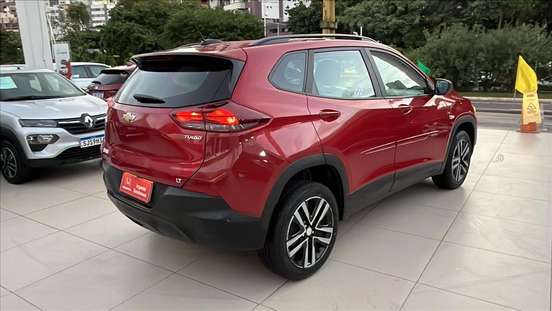CHEVROLET-TRACKER-2023