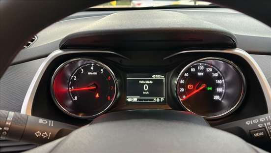 CHEVROLET-TRACKER-2023