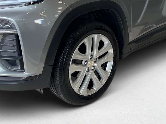 CHEVROLET-TRACKER-2025