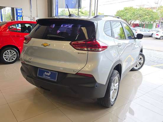 CHEVROLET-TRACKER-2022