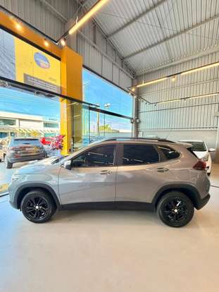 CHEVROLET-TRACKER-2022