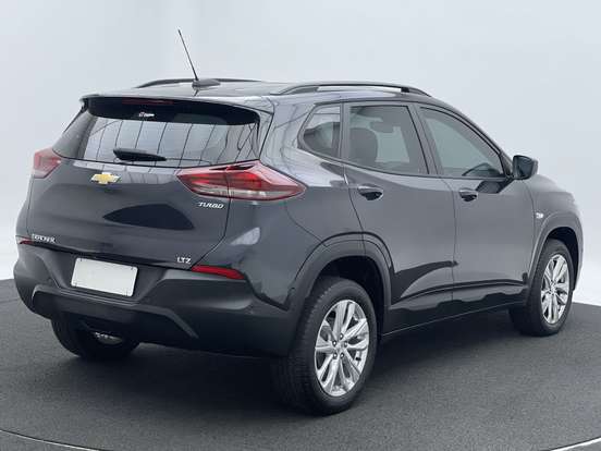 CHEVROLET-TRACKER-2023