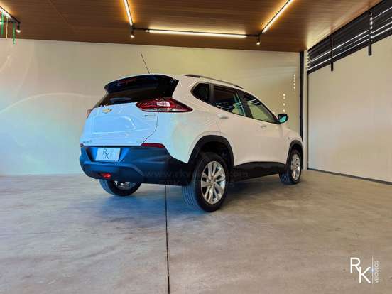 CHEVROLET-TRACKER-2020