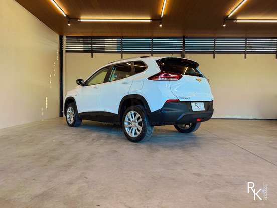 CHEVROLET-TRACKER-2020