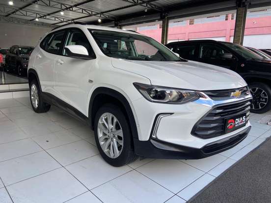 CHEVROLET-TRACKER-2022