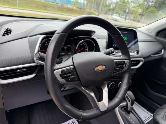 CHEVROLET-TRACKER-2024