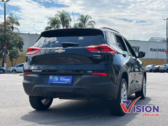 CHEVROLET-TRACKER-2021