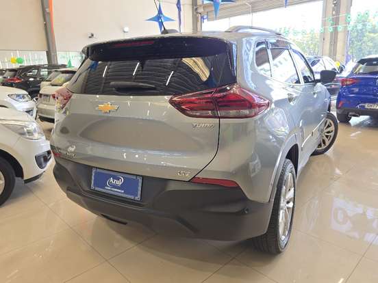CHEVROLET-TRACKER-2023