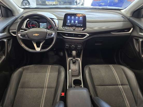 CHEVROLET-TRACKER-2023