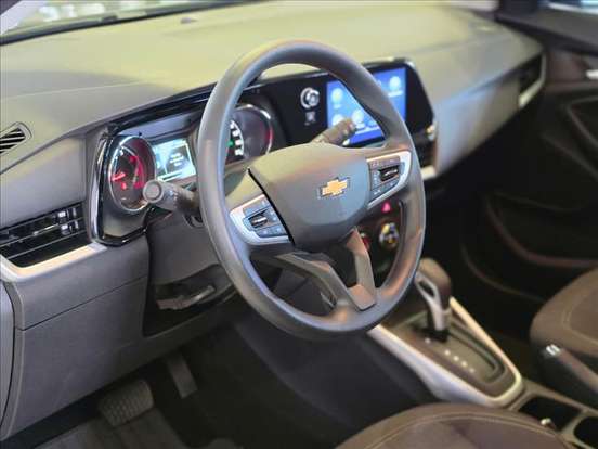 CHEVROLET-TRACKER-2025