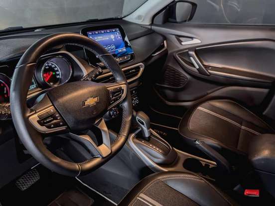 CHEVROLET-TRACKER-2020