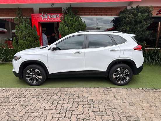 CHEVROLET-TRACKER-2022