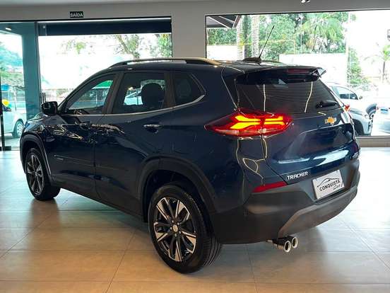 CHEVROLET-TRACKER-2024