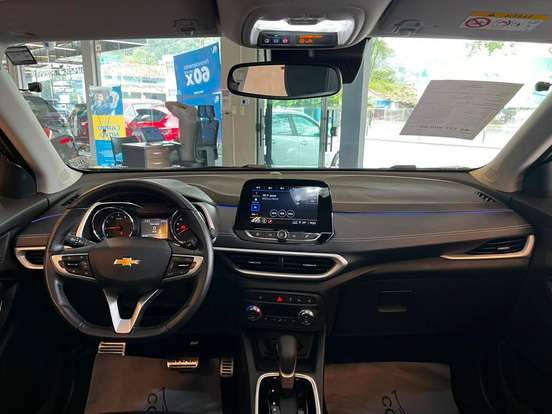 CHEVROLET-TRACKER-2024