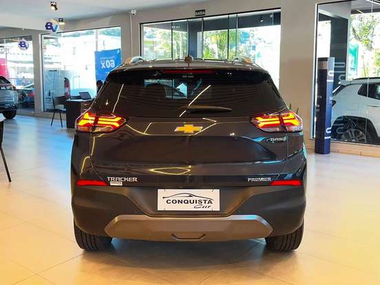 CHEVROLET-TRACKER-2025