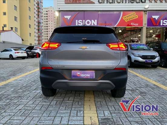 CHEVROLET-TRACKER-2024
