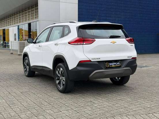 CHEVROLET-TRACKER-2024