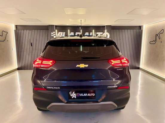 CHEVROLET-TRACKER-2023