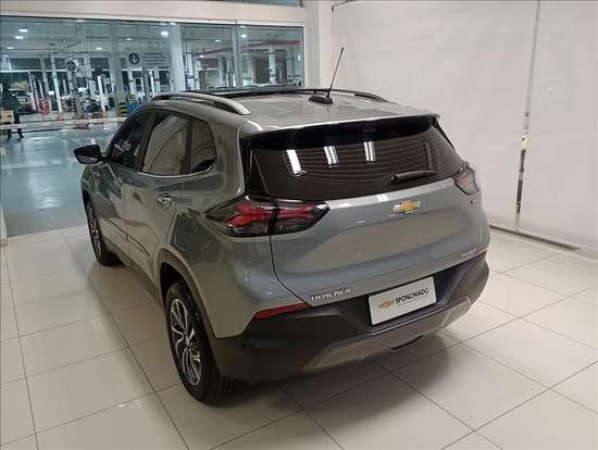 CHEVROLET-TRACKER-2025