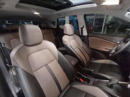 CHEVROLET-TRACKER-2025