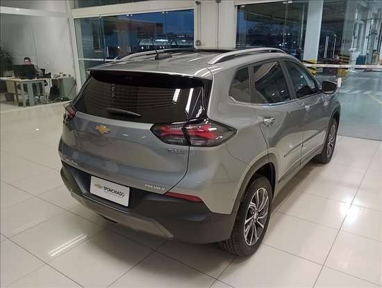 CHEVROLET-TRACKER-2025