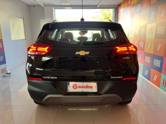 CHEVROLET-TRACKER-2023